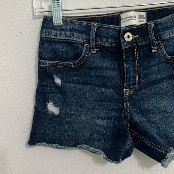 Abercrombie Kids denim mid rise midi shorts 13-14 - Picture 3 of 4